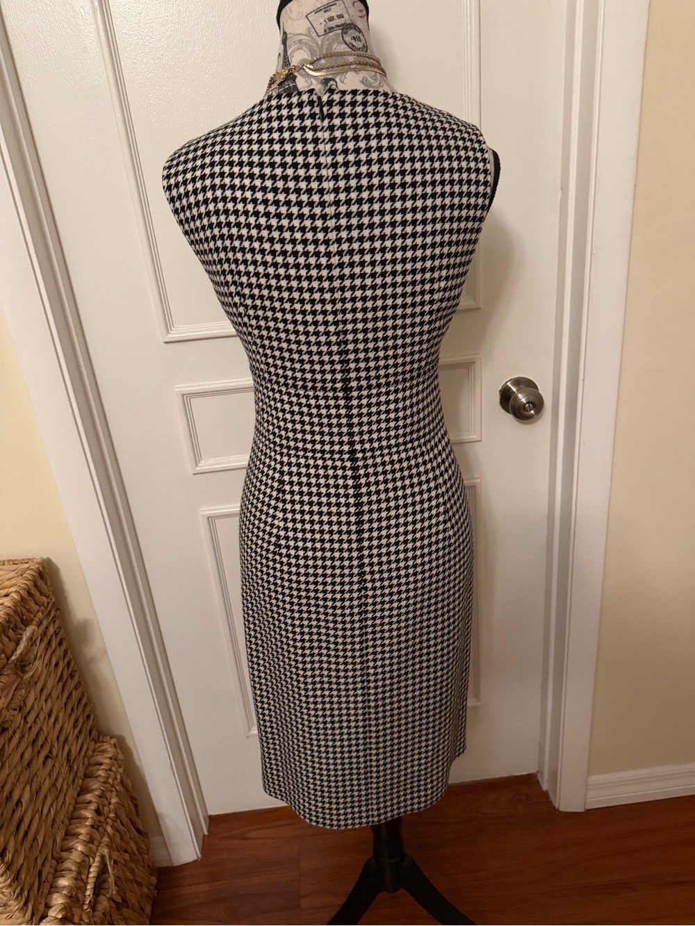 Talbots Black and White Houndstooth Midi Sheath Dress - Picture 6 of 15